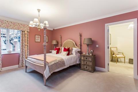 undefined, The Canopy, Chigwell IG7