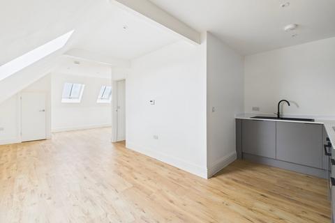 1 bedroom flat for sale, Northcourt Mansions, King Street, Worthing, BN14 7FL