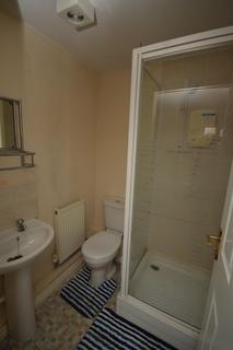 2 bedroom flat to rent, St. Lukes Court, Hatfield AL10