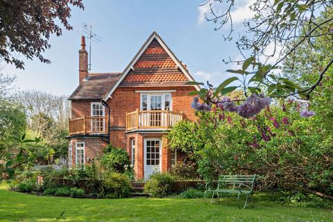 4 bedroom semi-detached house for sale, The Moors, Pangbourne, Berkshire