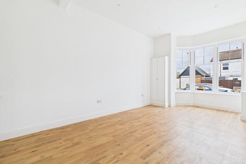 1 bedroom flat for sale, Northcourt Mansions, King Street, Worthing, BN14 7FL