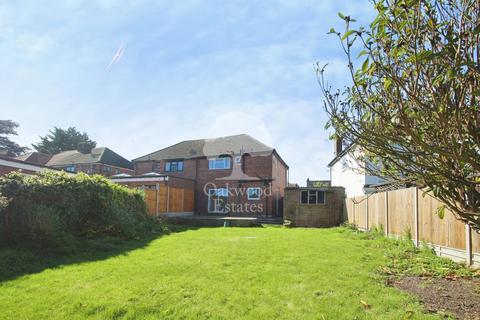 3 bedroom semi-detached house to rent, Church Road, West Drayton UB7