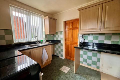 2 bedroom semi-detached house for sale, 1 Hampshire Road, West Bromwich, B71 2PP