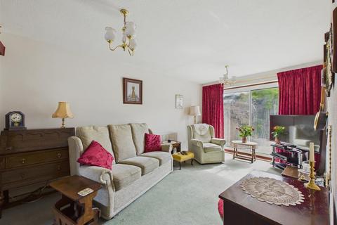 3 bedroom semi-detached bungalow for sale, Murren Avenue, Malvern