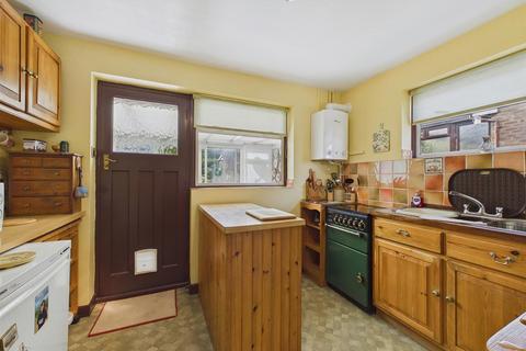 3 bedroom semi-detached bungalow for sale, Murren Avenue, Malvern