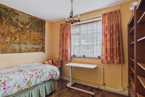 3 bedroom semi-detached bungalow for sale, Murren Avenue, Malvern