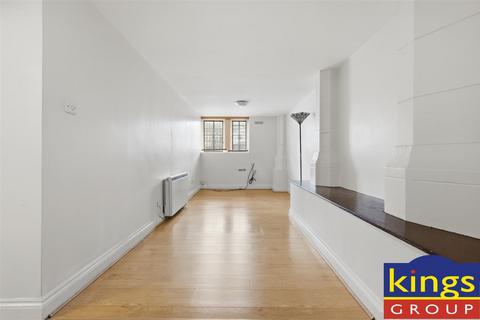 1 bedroom ground floor flat for sale, Caroe Court, Edmonton, N9