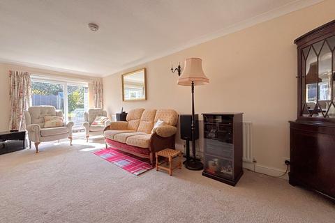 2 bedroom detached house for sale, Waysbrook, Letchworth Garden City, SG6