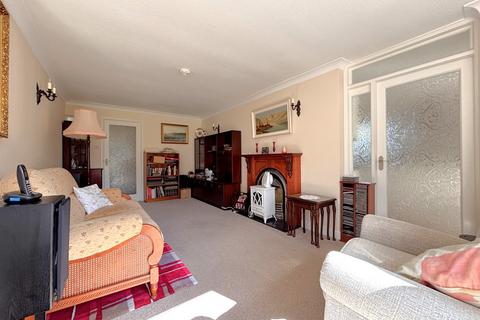 2 bedroom detached house for sale, Waysbrook, Letchworth Garden City, SG6