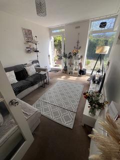 2 bedroom flat for sale, Newbridge Crescent, Wolverhampton WV6
