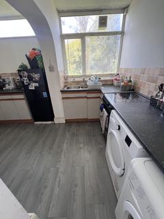 2 bedroom flat for sale, Newbridge Crescent, Wolverhampton WV6