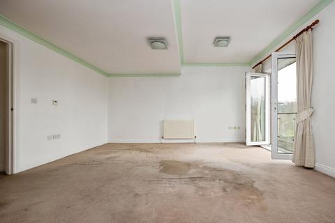 2 bedroom flat for sale, The Lamports, Alton, Hampshire, GU34