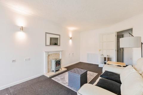 1 bedroom retirement property for sale, Banbury Road, Stratford-upon-Avon CV37
