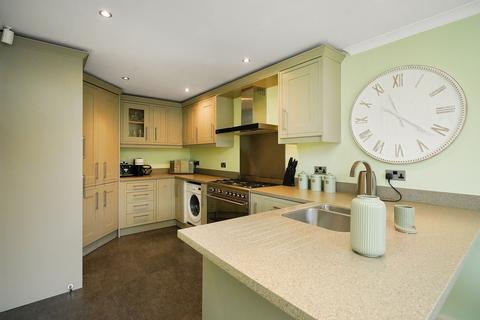 4 bedroom detached bungalow for sale, Wyvern Gardens, Sheffield S17