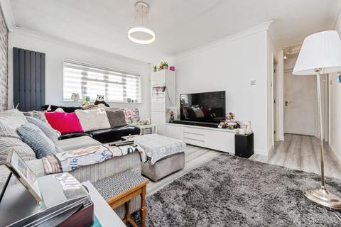 2 bedroom maisonette for sale, Kelvin Avenue, BEDFORD, Bedfordshire, MK42