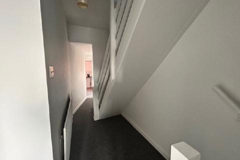 2 bedroom block of apartments for sale, New Bridge Road, Hull, East Riding of Yorkshire. HU9 2LP