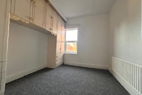 2 bedroom block of apartments for sale, New Bridge Road, Hull, East Riding of Yorkshire. HU9 2LP