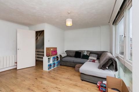 2 bedroom maisonette for sale, Raven Square, Alton, Hampshire, GU34