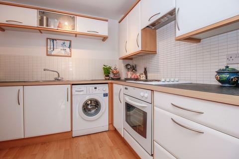 1 bedroom apartment to rent, Woodley Green, Witney OX28
