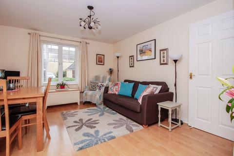 1 bedroom apartment to rent, Woodley Green, Witney OX28
