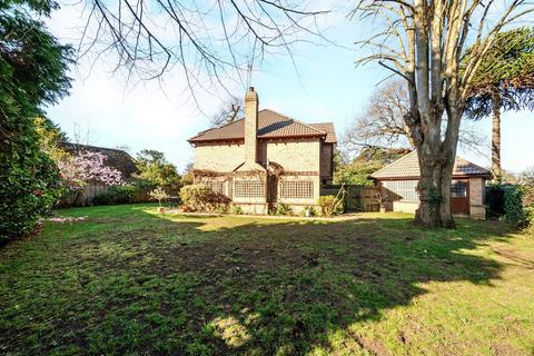 undefined, Coldharbour Road, Surrey GU22