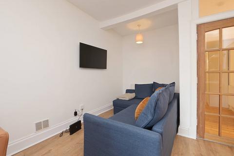 3 bedroom flat for sale, 32A Hillside Street, Edinburgh, EH7 5HB