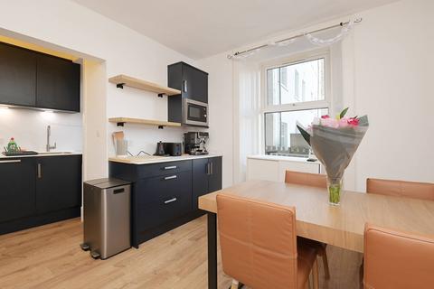 3 bedroom flat for sale, 32A Hillside Street, Edinburgh, EH7 5HB