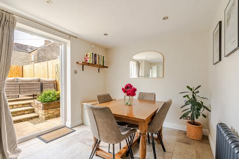4 bedroom cottage for sale, Little Somerford