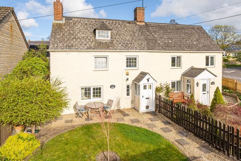4 bedroom cottage for sale, Little Somerford