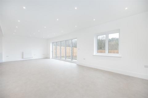 5 bedroom detached house for sale, Whinchat Way, Morpeth NE61