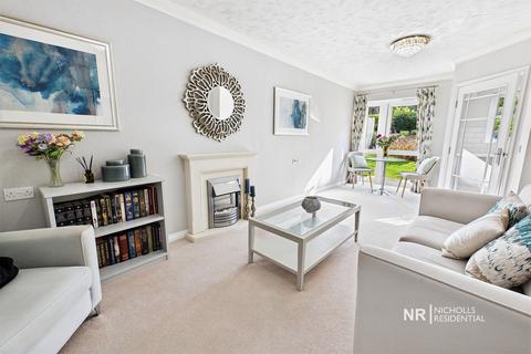 undefined, Ashtead KT21