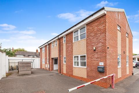 1 bedroom in a house share to rent, Cowley Road, Oxford
