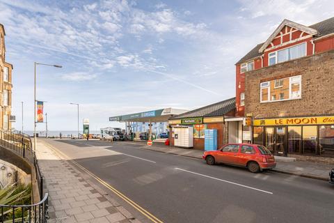 1 bedroom flat for sale, Prince of Wales Road, Cromer