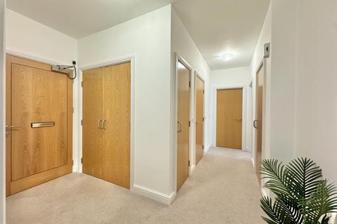 2 bedroom retirement property for sale, Meadow Court, Sarisbury Green