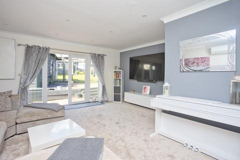 4 bedroom semi-detached house for sale, North Way, Betteshanger, Deal, Kent, CT14