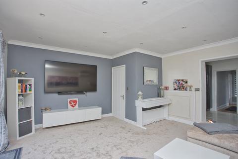 4 bedroom semi-detached house for sale, North Way, Betteshanger, Deal, Kent, CT14