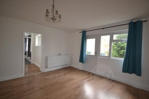 2 bedroom flat for sale, Rosemary Close, CV4
