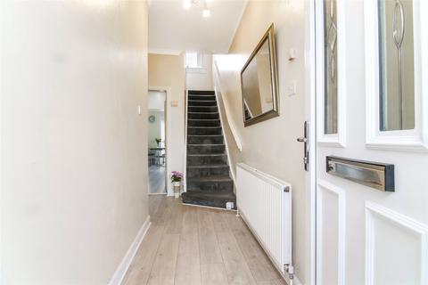 2 bedroom house for sale, Braefield Drive, Thornliebank, Glasgow, East Renfrewshire, G46