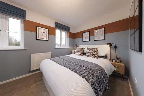 2 bedroom semi-detached house to rent, Millfields, West Bromwich, B71