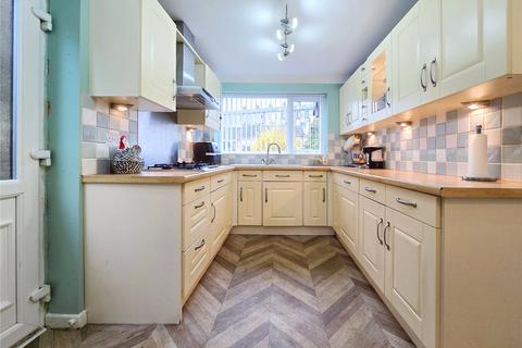 3 bedroom detached house for sale, Sunnybank Close, Helmshore, Rossendale, BB4
