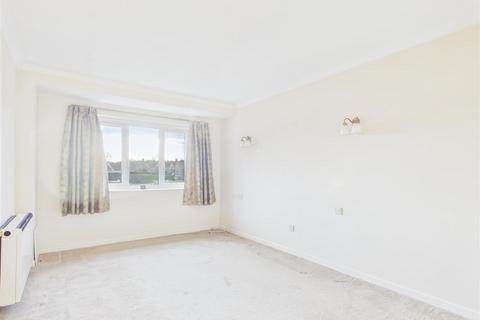 1 bedroom flat for sale, Maples Court Bedford Road, Hitchin SG5