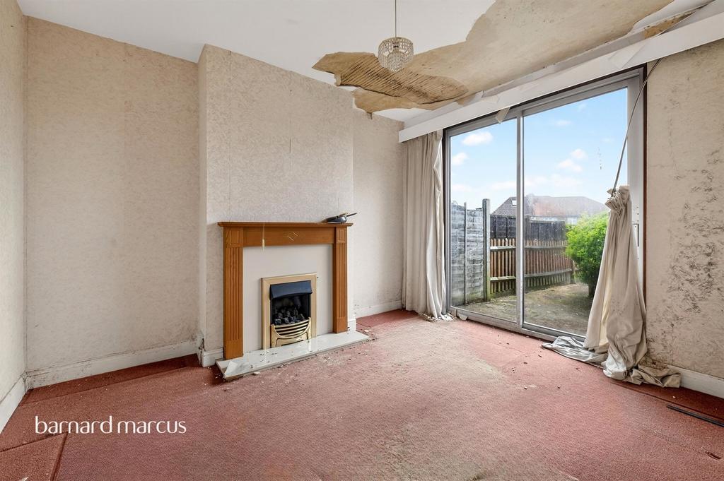 Living room, fireplace
