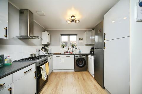3 bedroom semi-detached house for sale, Catalana Way, Bridgwater