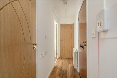 undefined, 39/19 East Crosscauseway, Newington, EH8 9HG