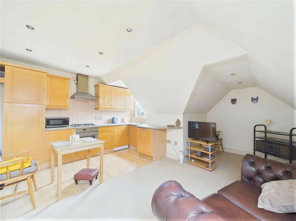 Apartment in Dorset - View 2