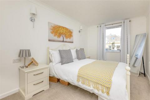 1 bedroom retirement property for sale, 2/36 Chalmers Crescent, Homeroyal House, Marchmont, EH9 1TP