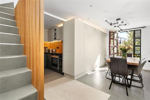 2 bedroom apartment for sale, Quaker Street, London, E1