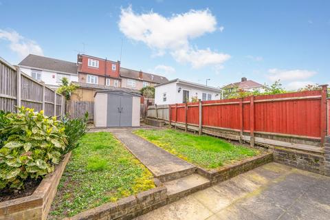 Tokyngton Avenue, Wembley, HA9