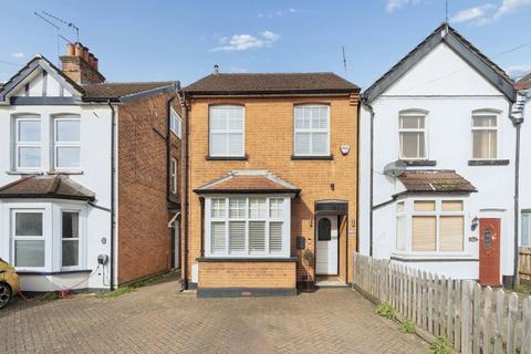 High Street, Northwood HA6
