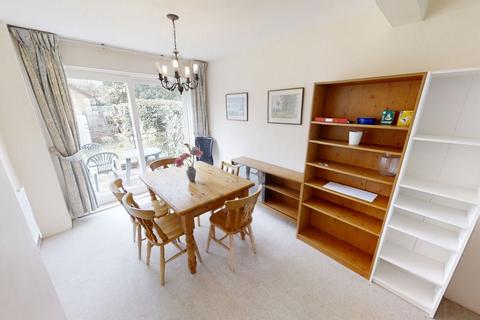 3 bedroom semi-detached house for sale, Lynwood, Guildford, GU2